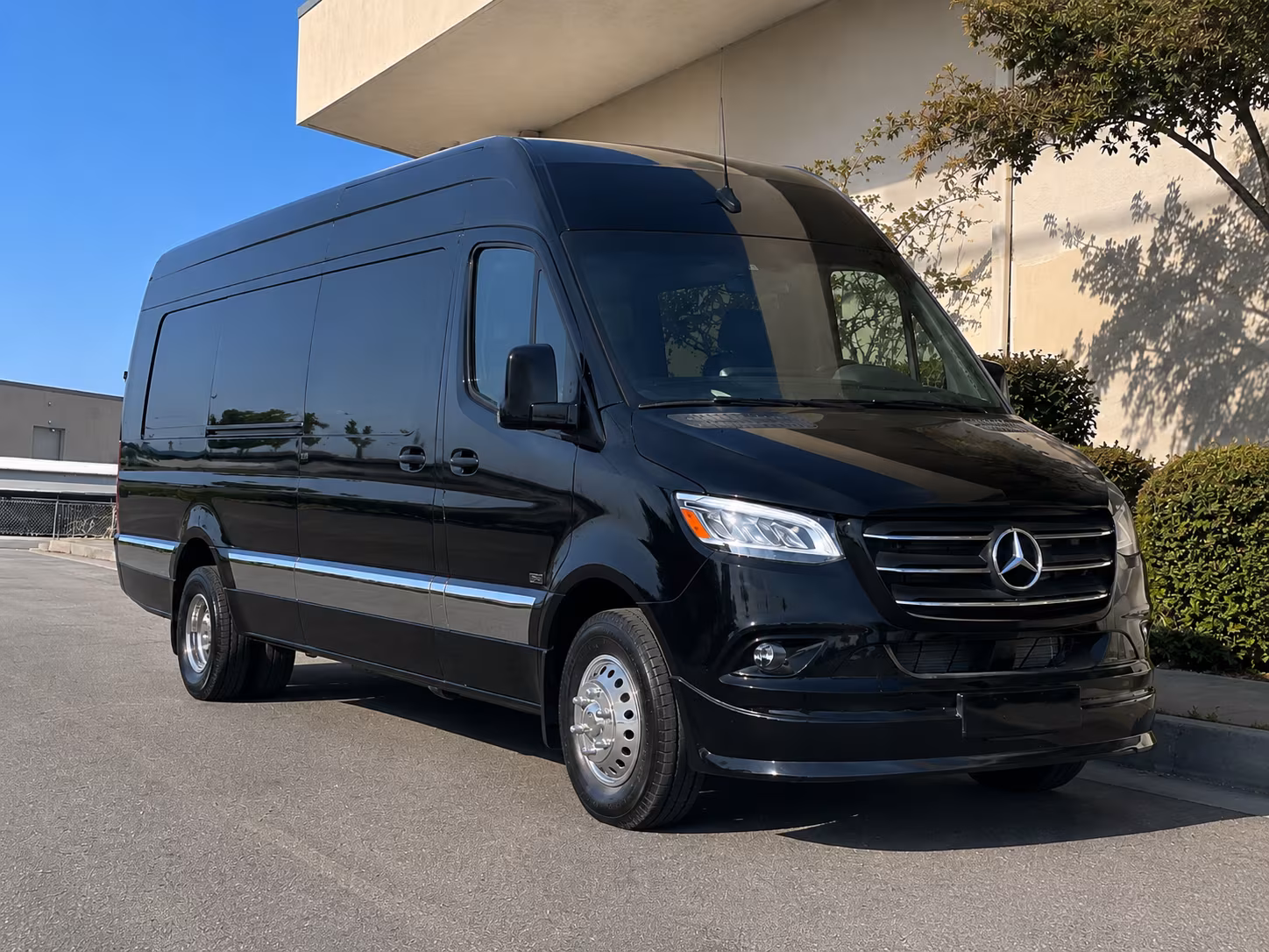 dearborn airport transportation
